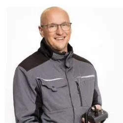 Porträt Daniel Lüghausen